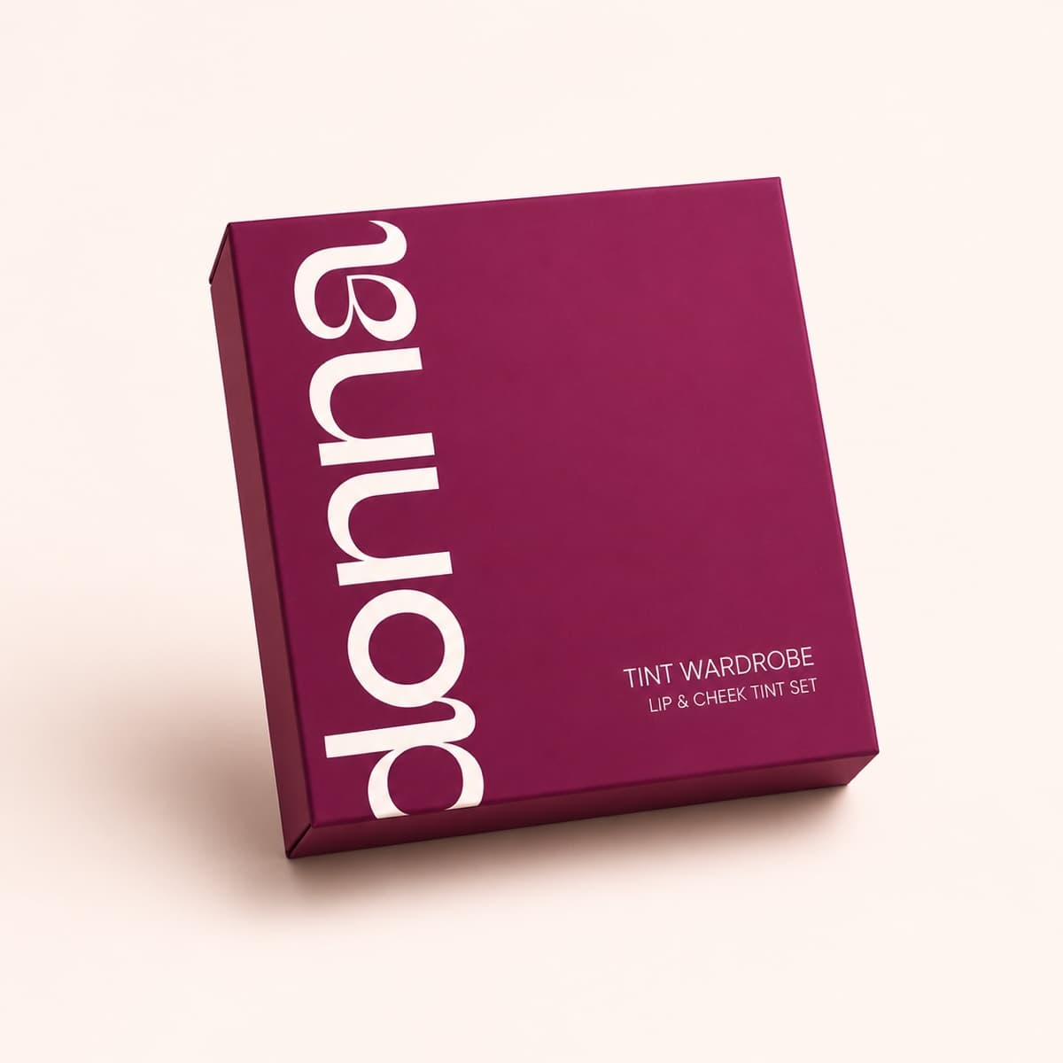 Donna Tint Wardrobe
